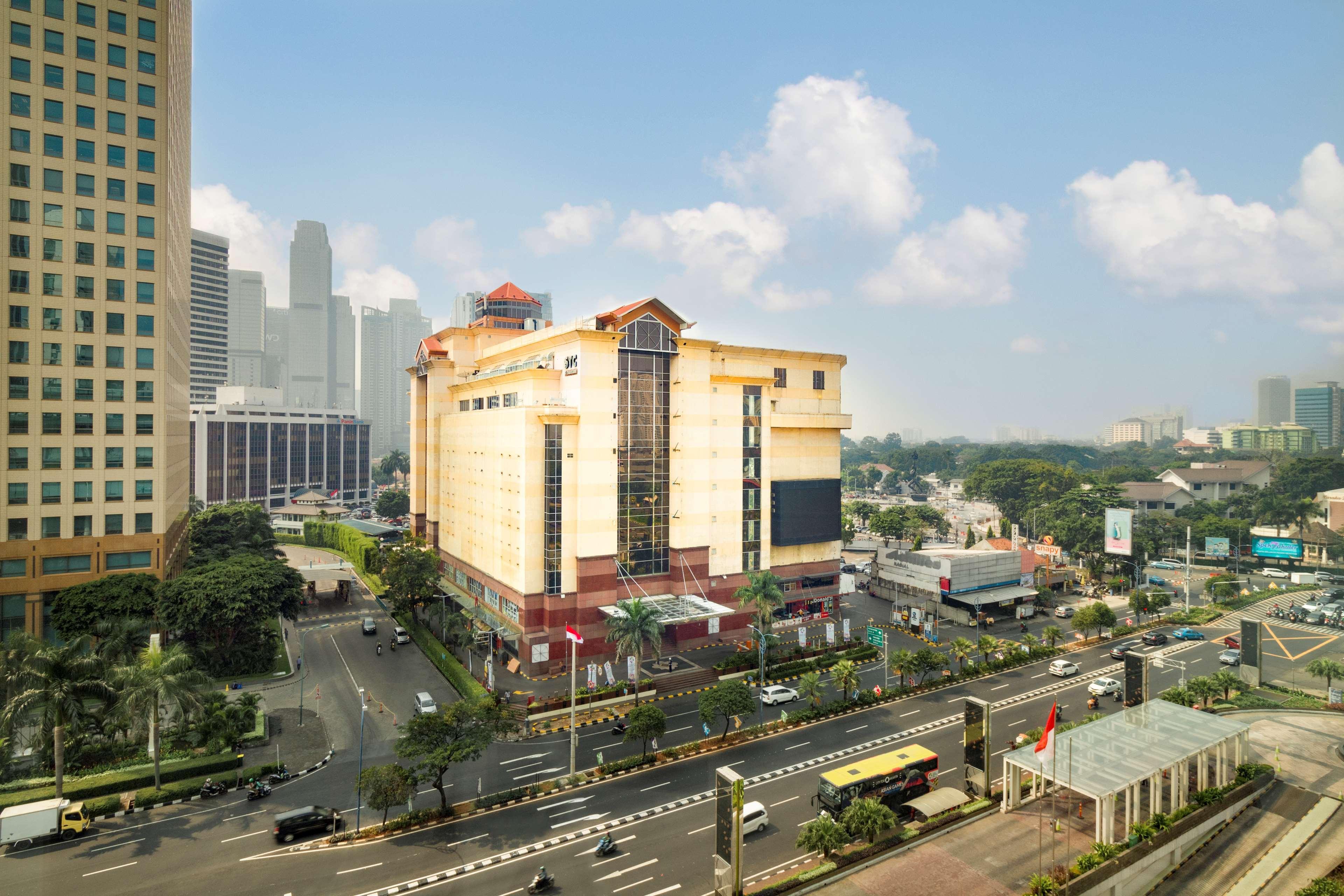 Best Western Senayan Джакарта Экстерьер фото